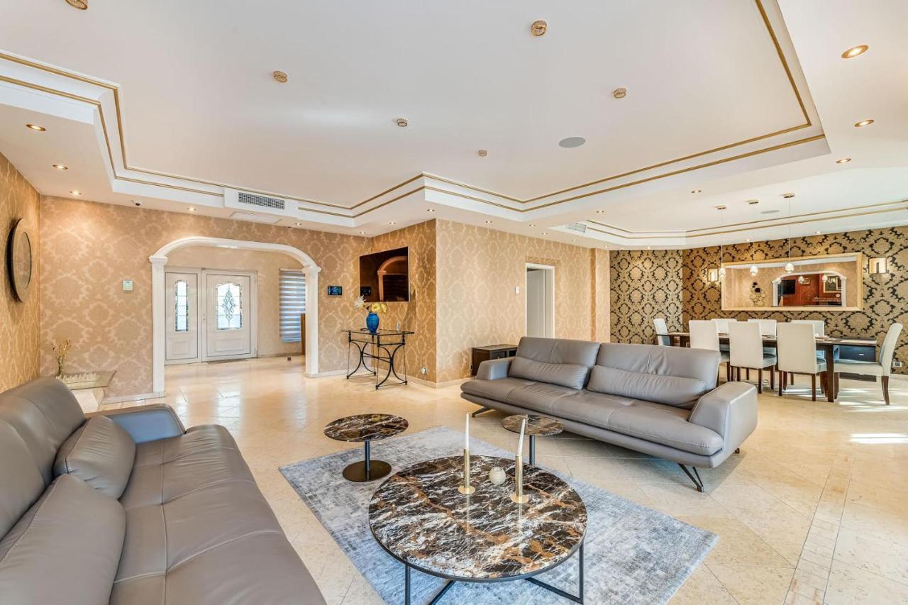 Villa Svim, Walking Distance To The Beach! Μαρμπέλλα Εξωτερικό φωτογραφία